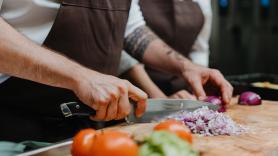 Soy técnica en nutrición y tengo estos alimentos en la nevera para afrontar el calor del verano