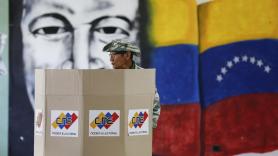 La autoridad electoral de Venezuela entrega las actas de las presidenciales al Tribunal Supremo