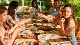 Soy técnica en nutrición y te aviso de las peores comidas que puedes tomar cuando trabajas