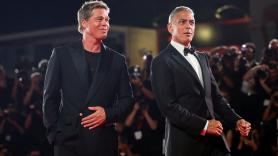 El posado de George Clooney y Brad Pitt en la alfombra roja de Venecia que no podrás dejar de ver