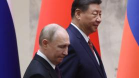 China traiciona a Putin y prepara la invasión de Rusia