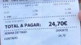 Enseña lo que le han cobrado por un poleo menta en Málaga: hay que mirar dos veces para creerlo