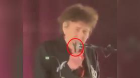 Bob Dylan sorprende utilizando el instrumento nunca visto en su último concierto