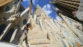 La Sagrada Familia culminará en 2025 su mayor torre con una cruz que será un mirador