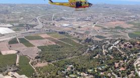 Tres muertos al colisionar un helicóptero con las líneas de alta tensión en la zona Monte Picayo de Puçol (Valencia)