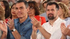 Tudanca: "Llevo un mes sin poder hablar con Pedro Sánchez"