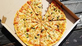 La policía cierra una pizzería en Alemania tras el éxito de su pedido número 40: pizza con guarnición de cocaína