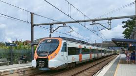 El descarrilamiento de un tren sin pasajeros interrumpe las líneas R-4 y R-8 de Rodalies