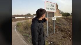 Este conocido tiktoker va al pueblo más pequeño de España y ojo a la confesión que le hace un vecino