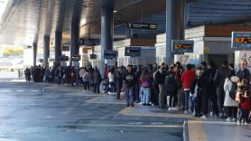 Huelga de autobuses: los sindicatos hablan de amplio seguimiento pese a unos servicios mínimos "abusivos"