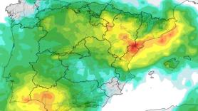 La AEMET se ve obligada a actuar como pocas veces ante la "gran adversidad" y suplica informarse antes de salir de casa