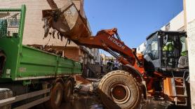 El tractor al que se rinde Valencia entera por su impagable ayuda a las víctimas de la DANA