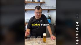 La advertencia de un camarero si te sirven la cerveza en un vaso de tubo: vaya la que se lía