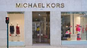 Michael Kors tira la toalla con las imitaciones fuera de moda