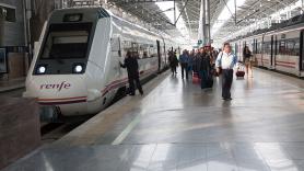Nuevo incidente ferroviario: los trenes de Alta Velocidad de Málaga, Granada y Almería se restablecen tras extinguirse un incendio