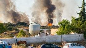 Levantan el mayor escudo antiincendios en un cinturón del fuego español