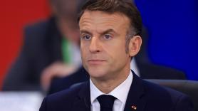 Macron promete formar "en días" un nuevo Gobierno de amplio espectro "gubernamental" para evitar otra moción