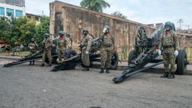 La segunda isla más grande del Caribe pierde el control en la calle y pide armamento español