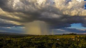 Sale a pasear y se encuentra con una nube de hongo nuclear y se teme lo peor: "Rusia ya está atacando a la OTAN"