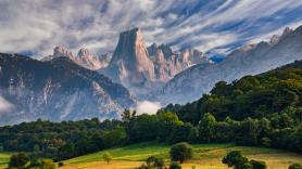 Localizado con vida el joven montañero leonés desaparecido desde hace cuatro días en Picos de Europa