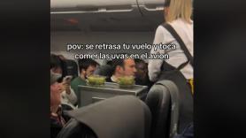 Se retrasa el vuelo en plena Nochevieja y la mala suerte se acaba amenizando de la mejor forma posible