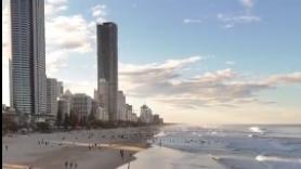 La increíble transformación de Surfers Paradise antes y después del ciclón Alfred