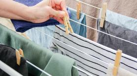 Piden dejar de tender la ropa al aire libre en primavera: puede ser perjudicial para estas personas