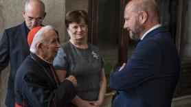 El cardenal y arzobispo Antonio Cañizares renuncia a su participación en el cónclave por motivos de salud