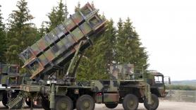 Un acuerdo millonario en defensa arma al aliado clave de la OTAN en Europa contra las amenazas de Putin