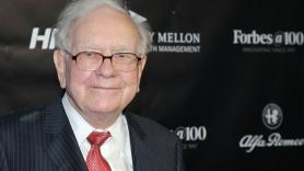 Warren Buffett sorprende en la junta de Berkshire Hathaway y anuncia su retirada como consejero delegado