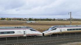 El tráfico de trenes entre Madrid y Galicia estará suspendido, al menos, durante "la primera mitad del sábado"