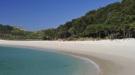 La playa más bonita de España adorada por los hippies se desploma 20 puestos en un nuevo ranking mundial