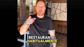 Un camarero pide a los clientes que dejen de quejarse de esto que hacen habitualmente y desata un tremendo debate