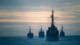 Un vídeo muestra una "maniobra agresiva" de un buque de la Armada china con un aliado de EEUU