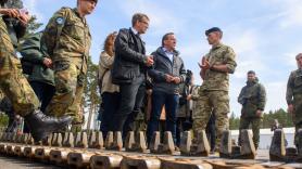 Un país de la UE anuncia la compra millonaria de armas fabricadas en Ucrania utilizando activos rusos