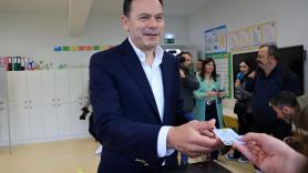El conservador Montenegro se adelanta en las elecciones en Portugal pero no logra la mayoría, según los sondeos