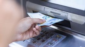 Un hombre va al cajero, sus 3.000 euros desaparecen y acaba con una nota que confirma el peor de sus temores