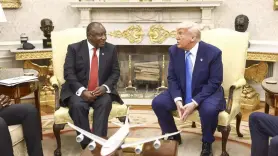 Trump y el presidente sudafricano chocan sobre si existe un genocidio contra los blancos