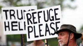 Sudáfrica, el "genocidio" que no es: la intrahistoria del refugio que Trump otorga a granjeros blancos