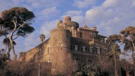 Un heredero de la dinastía principesca romana es detenido en su castillo con medio kilo de marihuana
