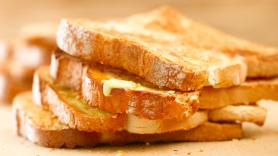 Ni horno ni tostador: el trucazo para desayunar tostadas dignas de panadería sin salir de casa