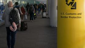 Alerta en los aeropuertos de Europa por los casos de personas que suben al avión sin billete con España como destino
