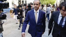El abogado de la pareja de Ayuso se desmarca de éste y asegura que le pidió pactar con la Fiscalía