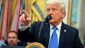 Trump aumenta la presión a Harvard pidiendo a las agencias federales rescindir los contratos con la universidad