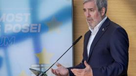 El presidente canario, sobre la tragedia en El Hierro: "La impotencia es grande"