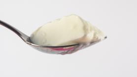 ¿Yogur o kéfir? Un médico especializado en nutrición sentencia cual de los dos es mejor para la salud