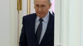El Kremlin descarta una cumbre "en breve" entre Putin, Trump y Zelenski