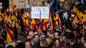 El PP convoca a 'la familia' este domingo y apuesta por la presión social para la vendetta contra Sánchez