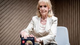 Preguntan a Esperanza Aguirre si la dictadura fue mejor que la República y responde con un franco argumento