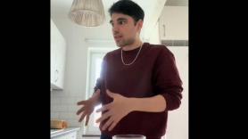 Unos clientes entran en un Zara de Suecia y la despectiva pregunta que hacen deja al dependiente a cuadros